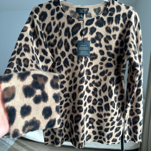 Ultra-soft 100% cashmere sweater from Charter Club Luxury - Picture 5 of 7